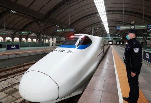 武漢鐵路客站恢復(fù)辦理到達(dá)業(yè)務(wù)，鐵路客運(yùn)重啟邁出關(guān)鍵一步